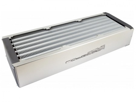 無ハンダ接合の水冷ラジエター、「airplex radical 4」シリーズがaqua computerから