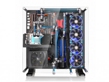 壁掛けもできるオープンフレームケース、Thermaltake「Core P5」正式発表