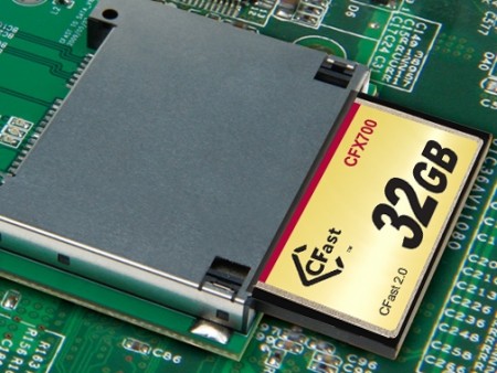 最大転送530MB/sのSLC採用CFast2.0カード、Transcend「CFX700」シリーズ