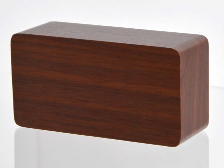 木のブロックに時刻が浮かび上がるウッド調目覚まし時計 サンコー レトロモダン Usbウッドクロック エルミタージュ秋葉原