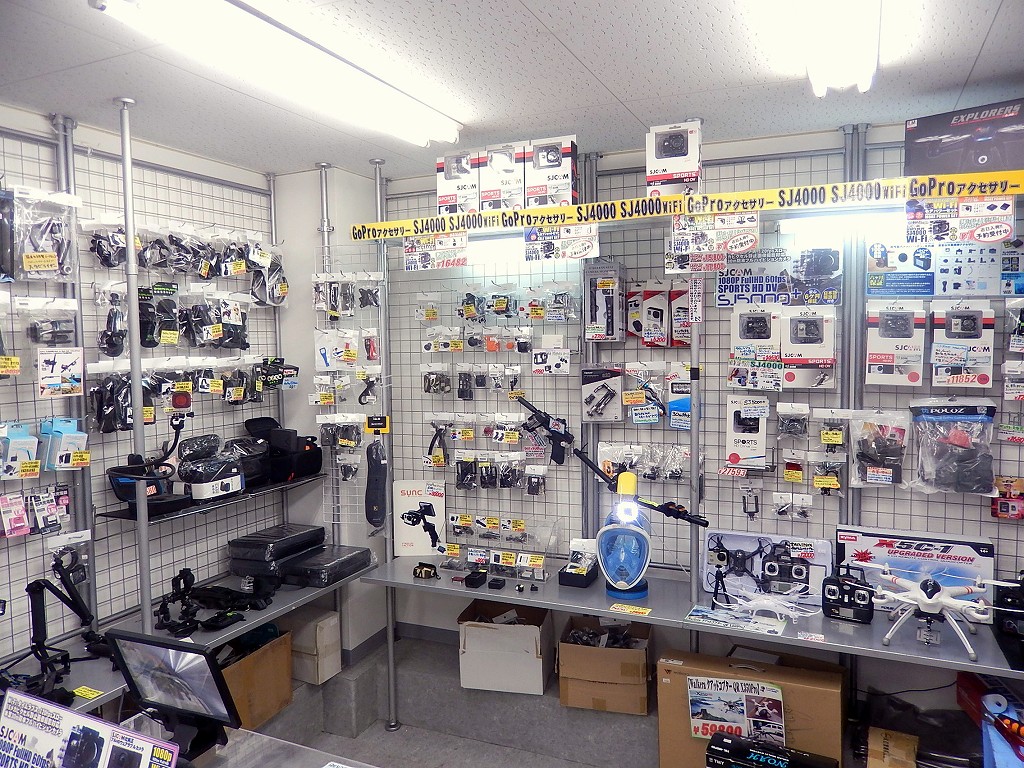 店内のGoPro互換アクセサリ