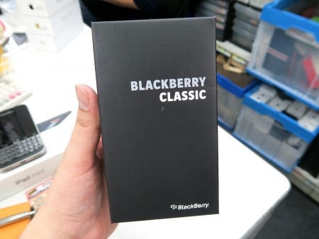 【レア】blackberry classic パンダ色 レア】blackberry classic パンダ色 【公式通販】