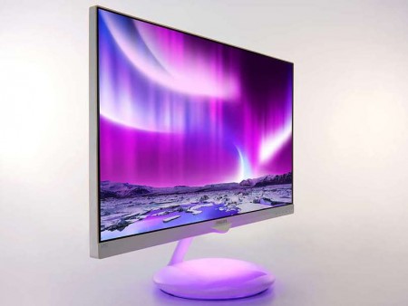 Philips、映像に合わせてスタンドカラーが変わる「AmbiGlow Plus」対応27型液晶を発表