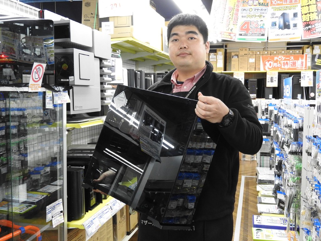 ツクモパソコン本店の砂押さん