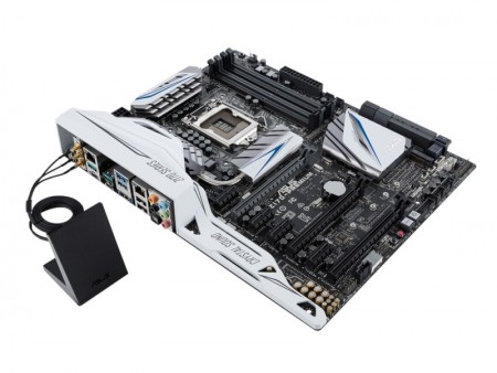 Thunderbolt 3対応のスタンダード向け最上位マザーボード、ASUS「Z170-PREMIUM」
