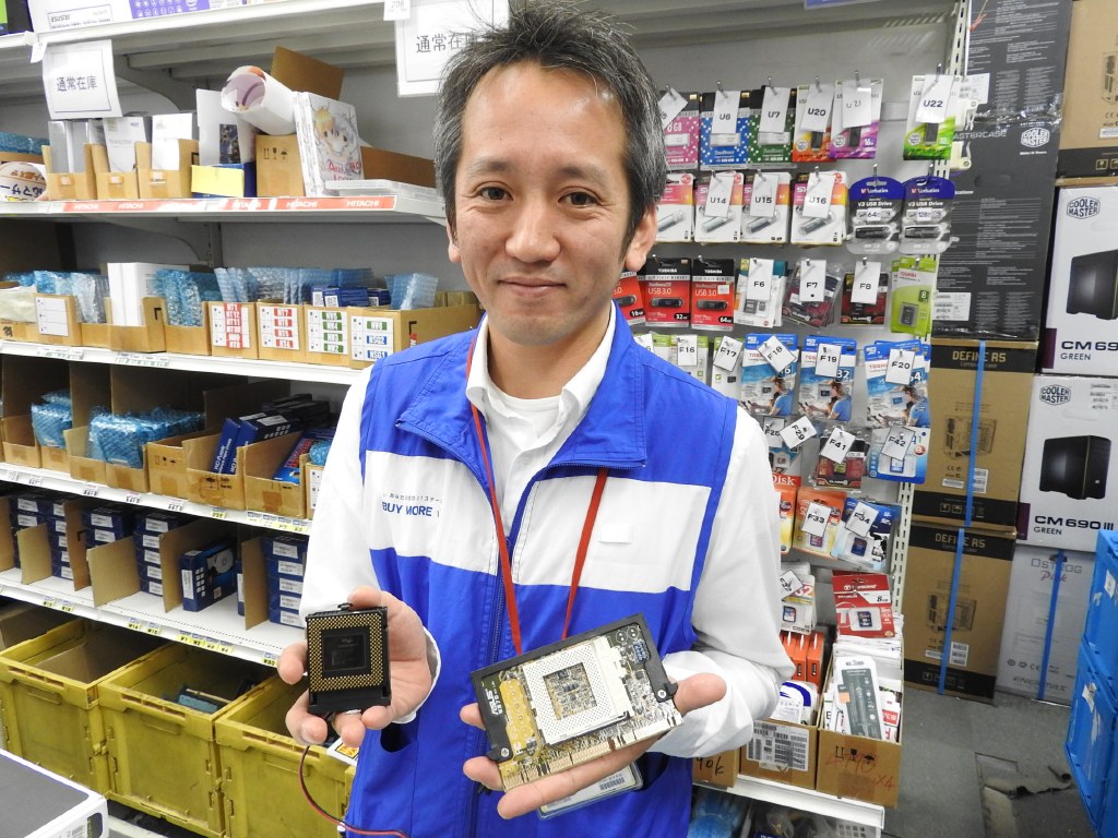 BUY MORE秋葉原本店の田子さん