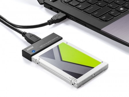 余ったHDDを外部ストレージに活用。アンカーから2.5インチSATA to USB3.0変換アダプタが発売