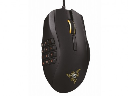 12サムボタンを搭載するマルチカラー対応の有線ゲーミングマウス、「Razer Naga Chroma」今月発売