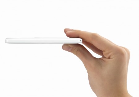 より省電力になった220Mbps対応モバイルWi-Fiルーター、UQ「Speed Wi-Fi NEXT WX02」