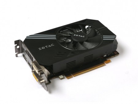 ZOTAC、「LoVA」オリジナルアイテム付属のGTX 950「GTX 950 LORD of VERMILION ARENA」