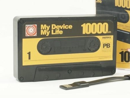 カセットテープそのまま、懐かしさ漂うレトロ風味のモバイルバッテリーがNantenaから