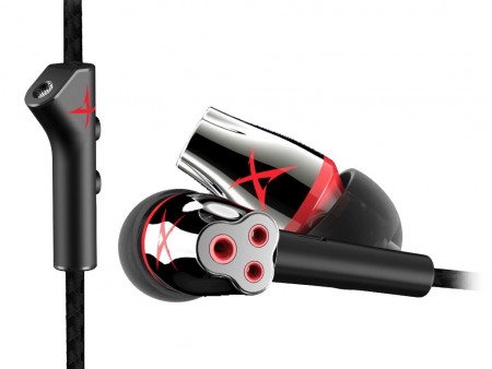 クリエイティブ、インナーイヤー型ゲーミングヘッドセット「Sound BlasterX P5」