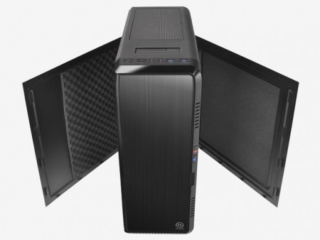 両サイドに防音材を装備した静音志向ミドルタワー、Thermaltake「Urban T31 Silent」今週末に発売