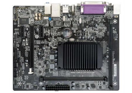 Celeron N3150を搭載するファンレスMicroATX、Colorful「Battle AXE C