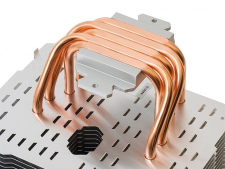 Thermalright、コストと高さを抑えたヒートパイプダイレクトタッチのサイドフロークーラー「Macho Direct」