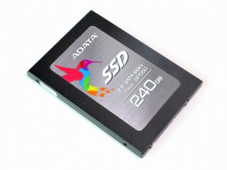 本格普及が進むTLC NAND SSD。その実力をADATA「Premier SP550」で徹底