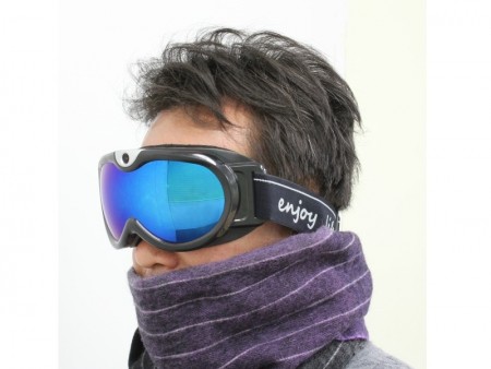 上海問屋、ウィンタースポーツで迫力のある動画を撮影できる「ゴーグルカム」発売