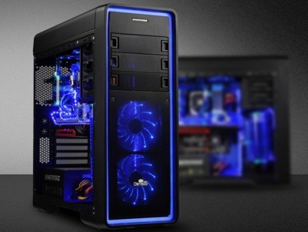 262個の高輝度LEDを内蔵するイルミネーションミドルタワー、ENERMAX「Ostrog Advance」