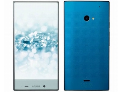 Y!mobile、5.7インチのメタルフレーム採用スマートフォン「AQUOS Xx-Y」など2種発表