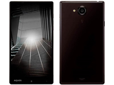 Y!mobile、5.7インチのメタルフレーム採用スマートフォン「AQUOS Xx-Y」など2種発表