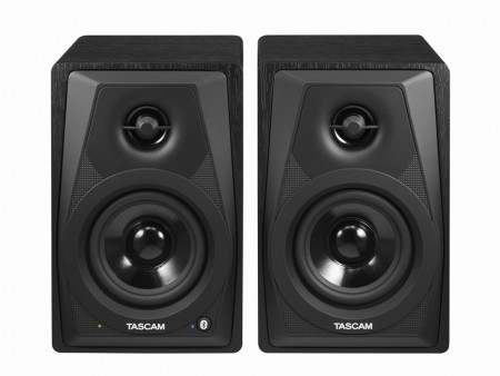 小音量でもしっかり響く。デスクトップに置ける3インチのBluetoothモニタースピーカーがTASCAMから