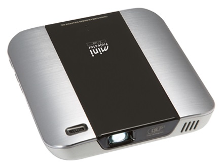 キヤノン、Wi-Fi接続に対応するポータブルプロジェクター「C-10W」シリーズ