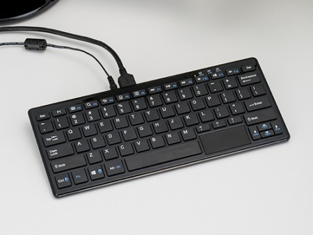 テックウインド、ミニキーボードにPCを内蔵させた「キーボードPC」12日より出荷開始
