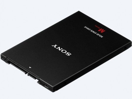 SONY、読込560MB/secのSATA3.0対応2.5インチSSD「SLW-M」シリーズ