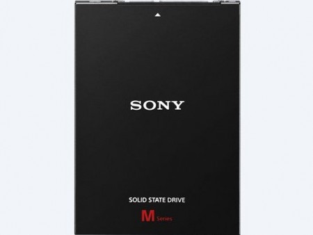 SONY、読込560MB/secのSATA3.0対応2.5インチSSD「SLW-M」シリーズ