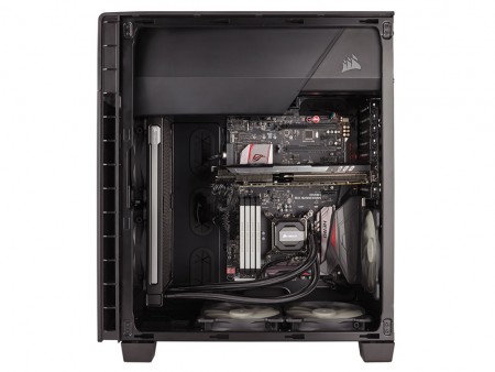 主流レイアウトを敢えて採用しないE-ATX対応の倒立型フルタワーPCケース、CORSIAR「600Q」