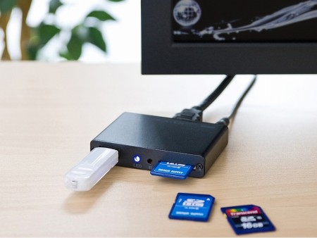 サンワダイレクト、名刺サイズの超小型メディアプレーヤー「400-MEDI020H」発売