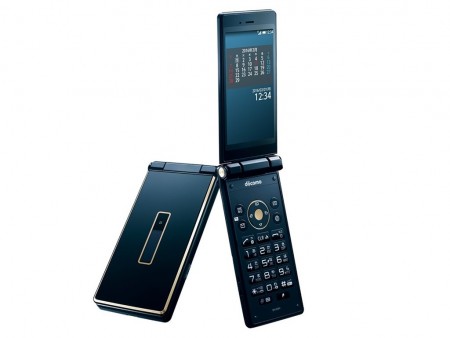 あえてカメラ「なし」。情報漏えいを防ぐビジネス向けカメラレスケータイ、シャープ「SH-03H」