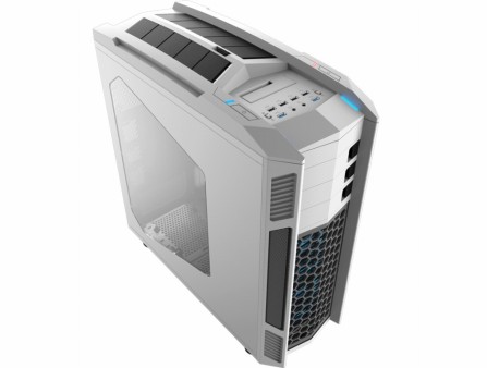 開閉式ベント機構を搭載するフルタワーPCケース、Aerocool「Xpredator-II」