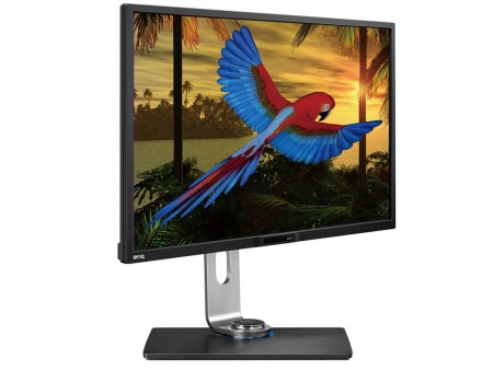 Rec.709/sRGBカバー率100％のプロ向け4K液晶ディスプレイ、BenQ「PV3200PT」