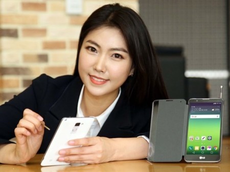 価格は約3.5万円。手書き入力性能がアップした「LG Stylus 2」が韓国市場で今週発売