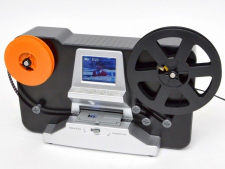 8mmフィルムがデジタルで蘇る。デジタルコンバーター「スーパーダビング8」サンコーから発売