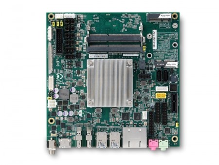 省電力4コアSoC Atom x5-E8000を搭載するファンレスMini-ITX、ADLINK「AmITX-BW-I-E8000」