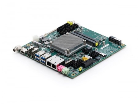 省電力4コアSoC Atom x5-E8000を搭載するファンレスMini-ITX、ADLINK「AmITX-BW-I-E8000」