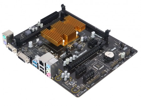 4コアSoC Celeron J3160採用のファンレスMicroATX、BIOSTAR「J3160MD」
