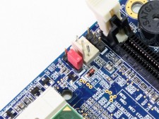 VIAで唯一、CPUが交換できるSocket 479互換 Mini-ITXマザーボード