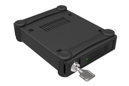 ICY DOCK、2.5インチ対応のフルメタル製USB3.0リムーバブルケース「MB991U3-1SB」