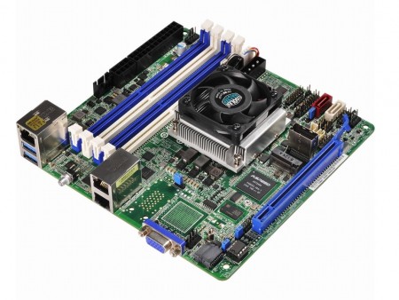 4コアSoC版Xeon D-1521搭載のサーバー向けMini-ITX、ASRock Rack「D1520D4I」