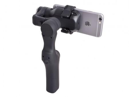 シンプルな2軸機構の低価格スマホ用スタビライザーがサンコーから