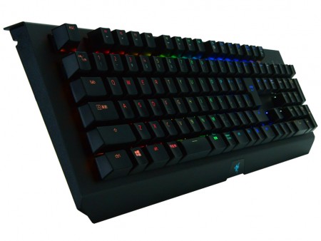Razer、イルミネーション内蔵メカニカルキー「BlackWidow X Chroma」の日本語配列版発売