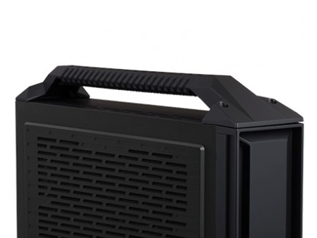 ハンドル付きで持ち運び可能。R9 Nano搭載のVR向けスリムPCがiiyamaPC「SOLUTION∞」から