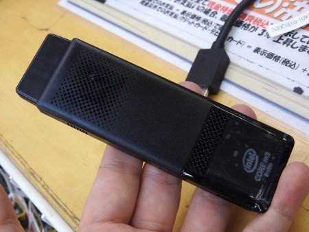 Intel スティック型PC Compute Stick m3–6Y30