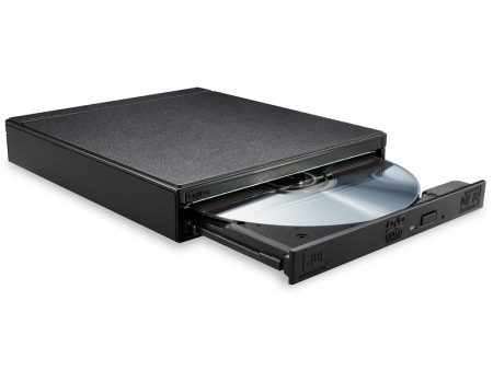 スマホやタブレットで視聴可能。シガーチャージャー付属のワイヤレスDVDドライブがロジテックから