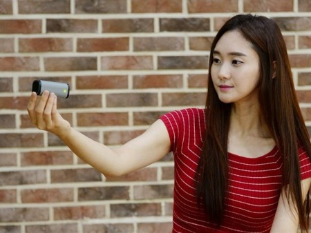世界初、LTEでライブ配信できるアクションカメラ「LG Action CAM LTE」が発売に