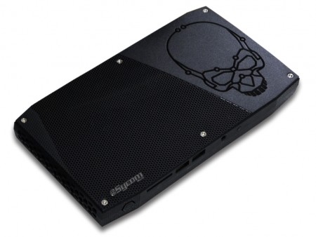 NUC規格でゲームプレイも可能。サイコム「Radiant SPX2550NUC-Extreme」発売