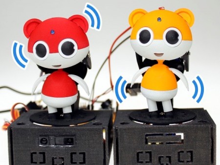 Arduinoプログラムで動く小型ロボット「ベゼリー」、音声対応の「おしゃべりキット」が発売